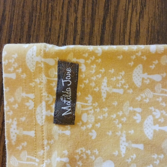 Maltida Jane size 2--2 piece set - Picture 9 of 10